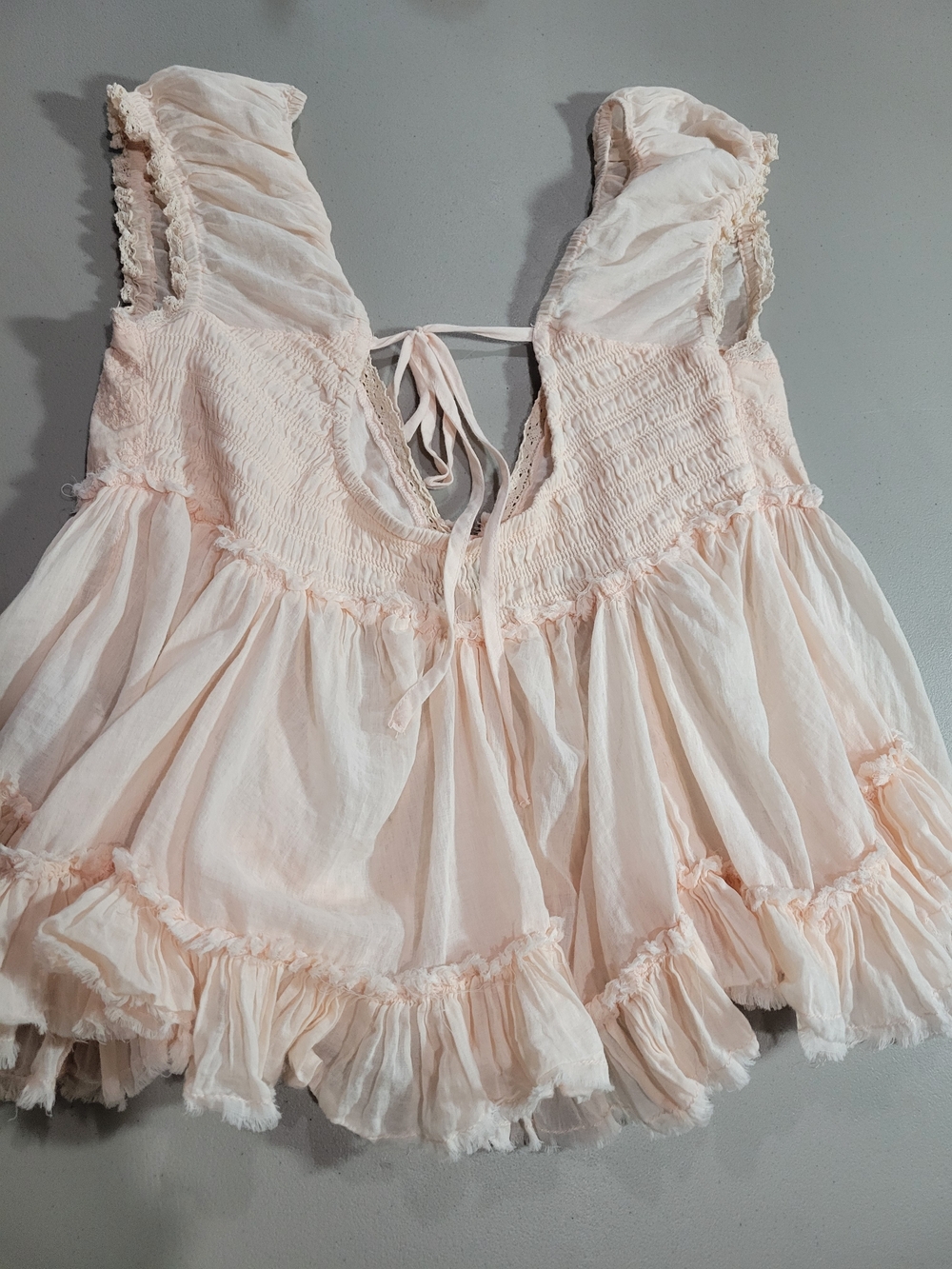 BDG Peach Lace-Trim Smocked Babydoll Top - Picture 4 of 6